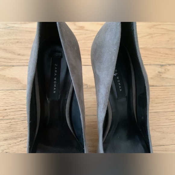 ZARA - Grey suede high heels w platform - size 8 - like new condition - Picture 7 of 11